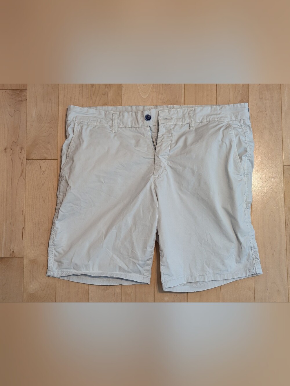 Harmont & Blaine Men’s White Shorts